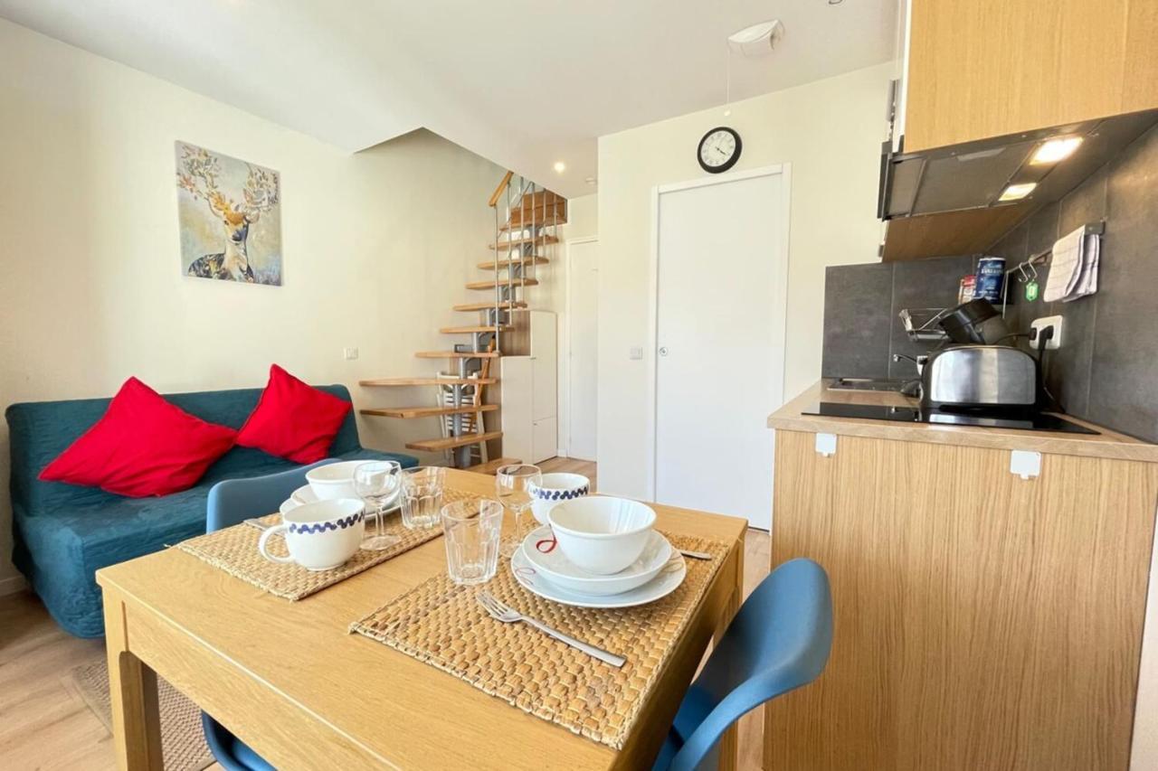 M8 Le Vieux Massyrer600Morly20 Minnetflixneuf Massy  Extérieur photo